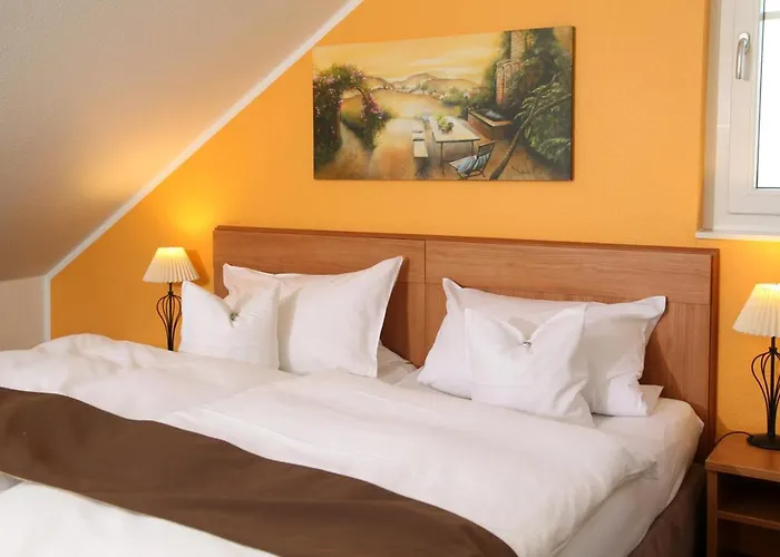 Bed & Breakfast Fuerstenberg 4*